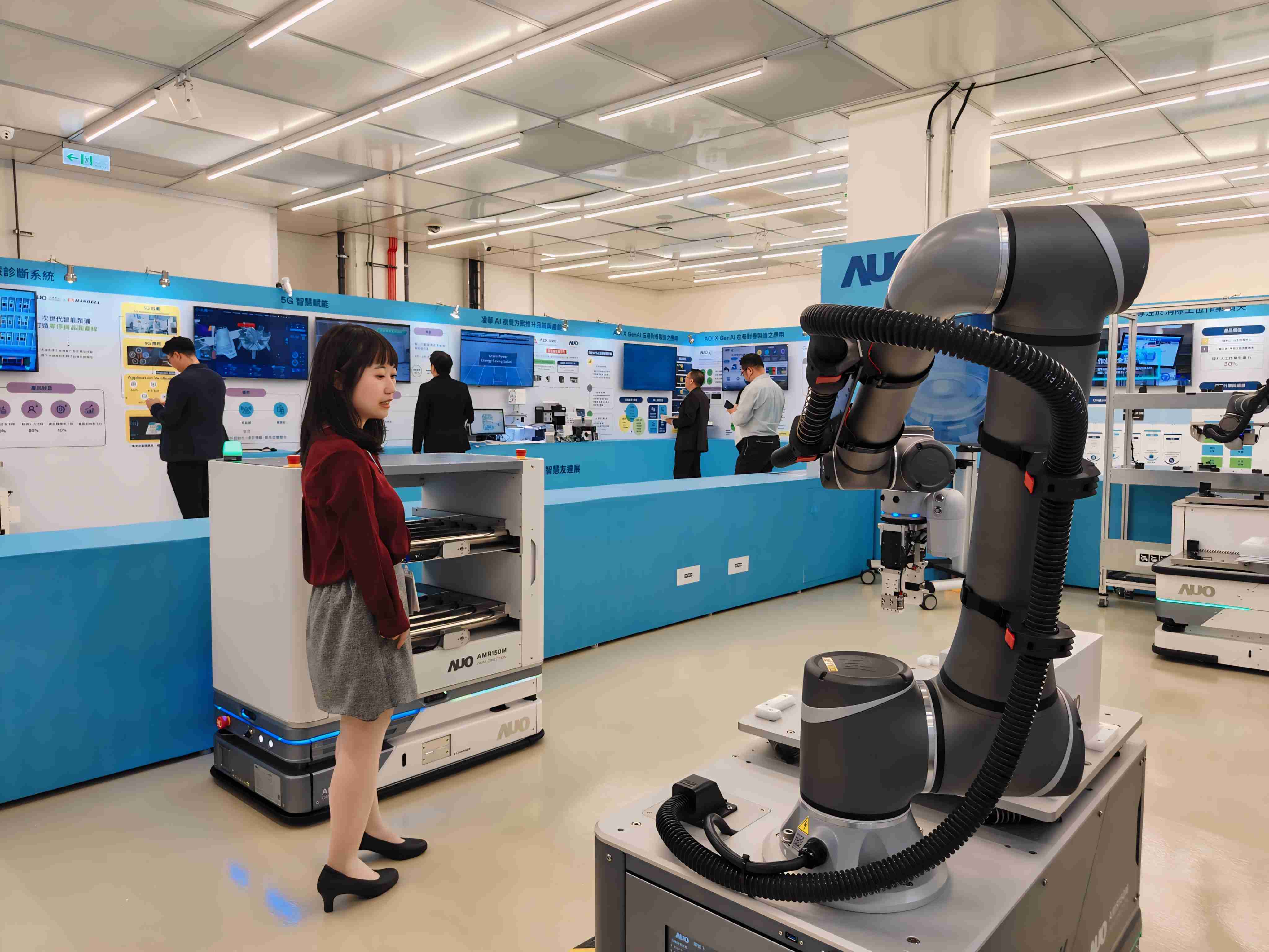 2024智能人生就是博展邀集生态圈伙伴共同参展，，从数字应用、、净零减碳到能源发展，，，创造全方位永续商机，，，，携手生态圈伙伴迈向永续未来